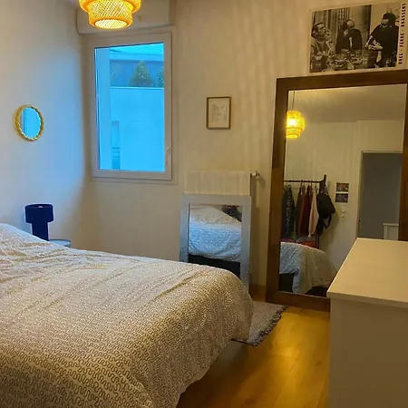 Two-bedroom With Balcony * נאנט
